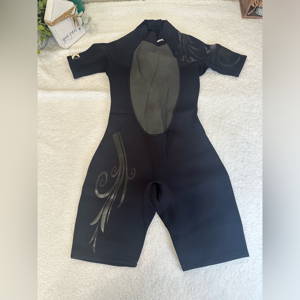 DBX Women's Shorty Neoprene Wetsuit Size 12 WTB00063